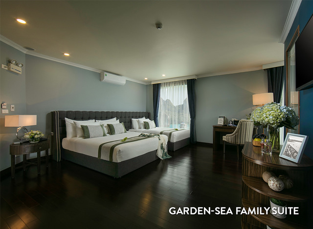 Du Thuyền Era 18 Cabin ( Vịnh Lan Hạ)